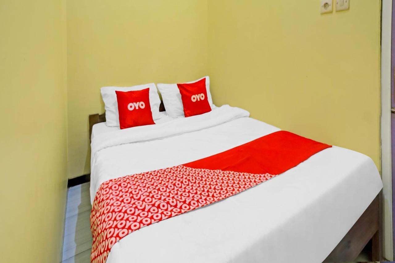 Oyo 3298 Bromo Guest House Family مالانغ المظهر الخارجي الصورة